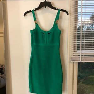 NWTs Marciano Green bandage dress size: XS